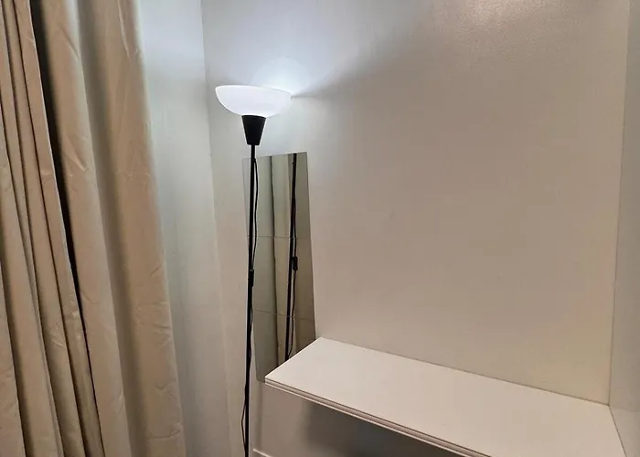 Iris Apartment *